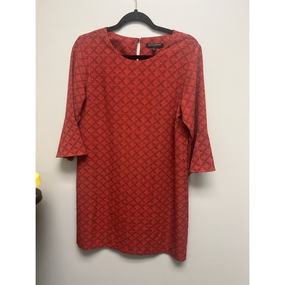 Banana Republic Dress Size S Red Long Bell Sleeve Knee Length